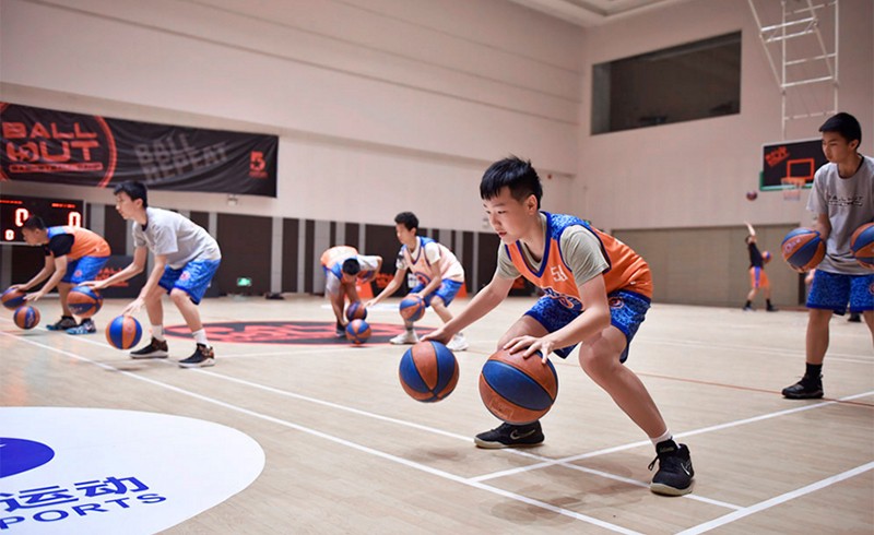 篮球初中学生训练方法视频